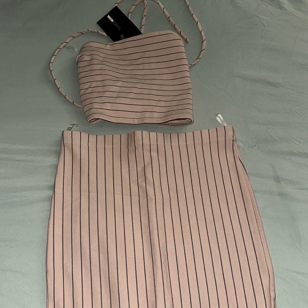 Fashion nova skirt set